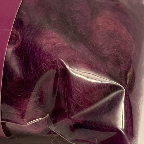 24 Dimensions FeltWorks 100% Wool Purple Curly Roving .25oz Needle Felting Craft - Picture 9 of 16